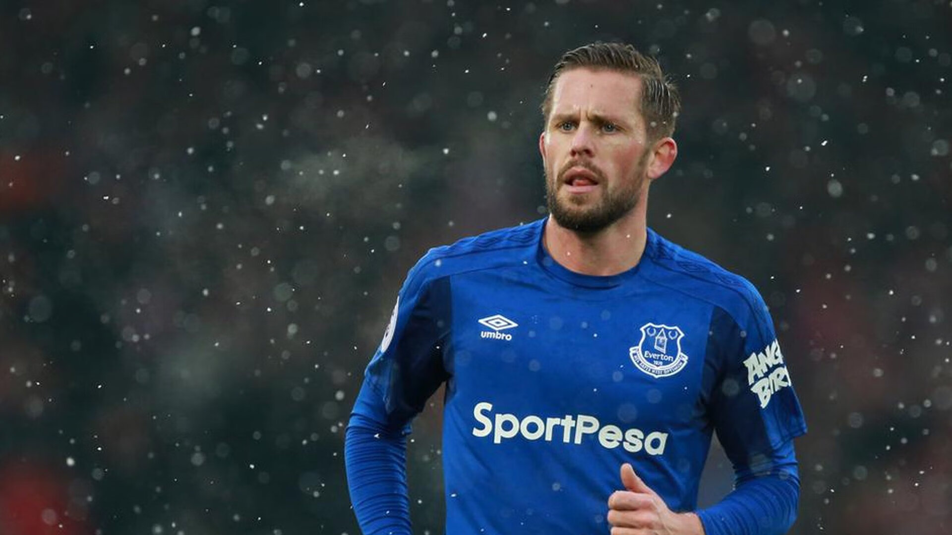 天气搅局：比赛被迫中断