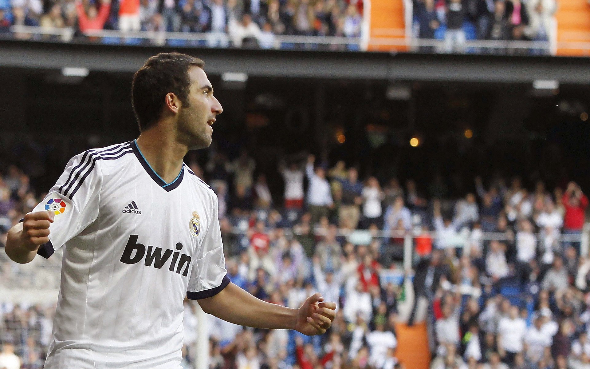 _湖人积极调整，迎来反弹时代_，湖人宣布